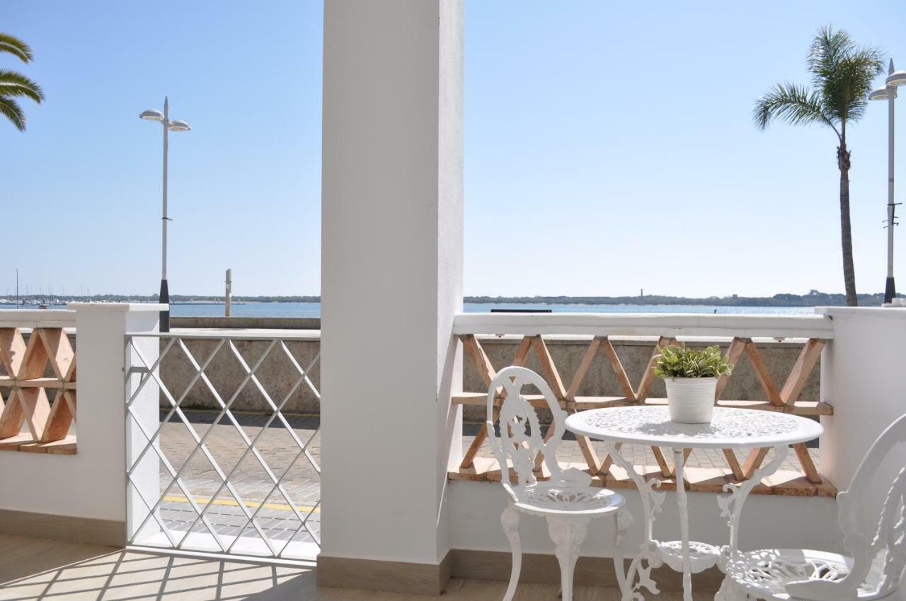 Apartamentos En Paseo Maritimo 厄尔-汝姆披多 外观 照片