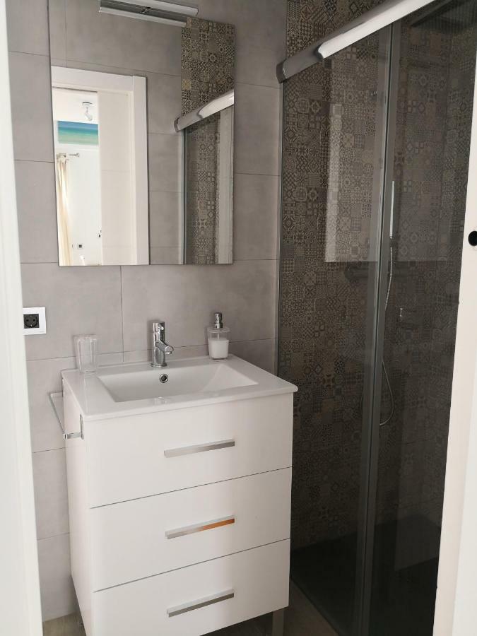 Apartamentos En Paseo Maritimo 厄尔-汝姆披多 外观 照片